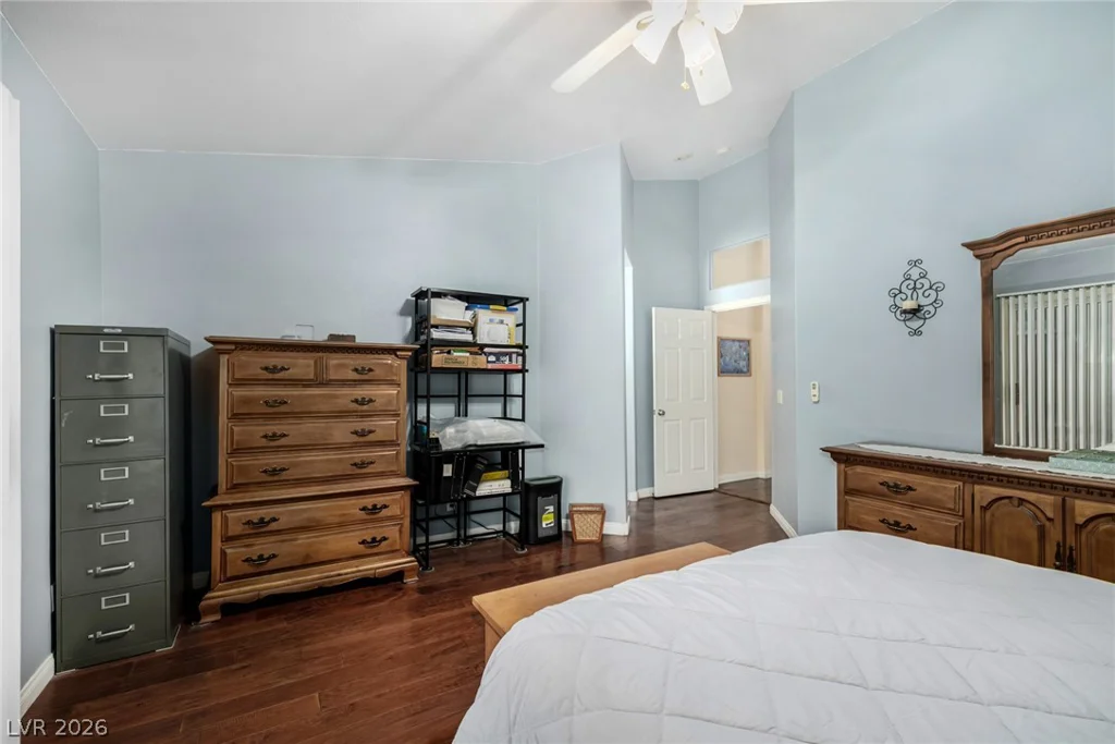 1868 Crystalaire, Las Vegas, NV 89123