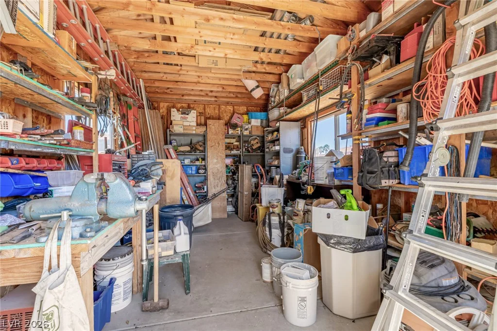 1868 Crystalaire, Las Vegas, NV 89123