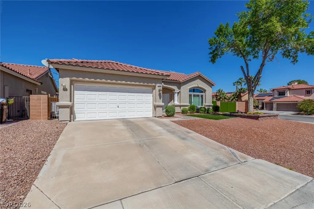 1868 Crystalaire, Las Vegas, NV 89123