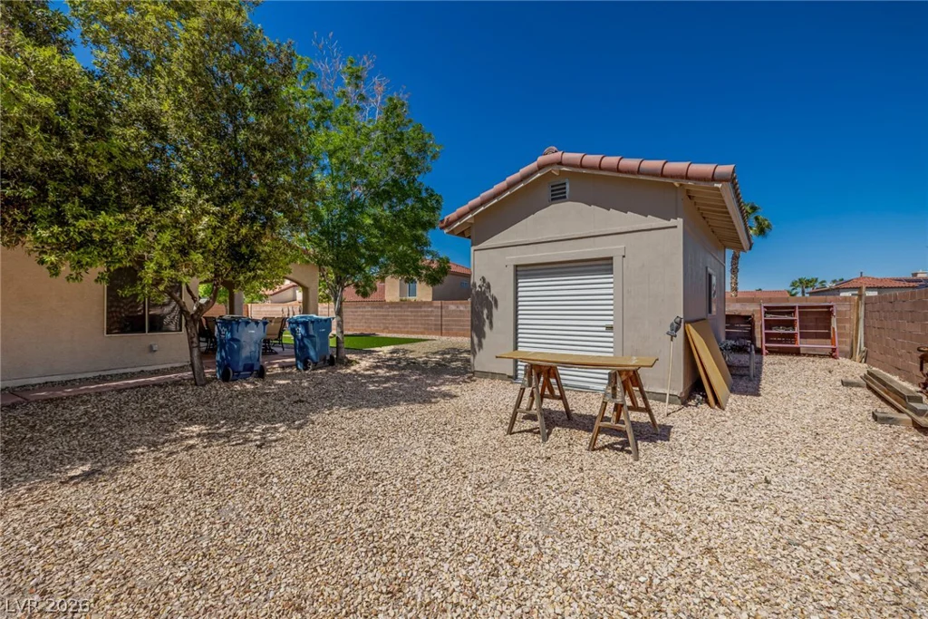 1868 Crystalaire, Las Vegas, NV 89123