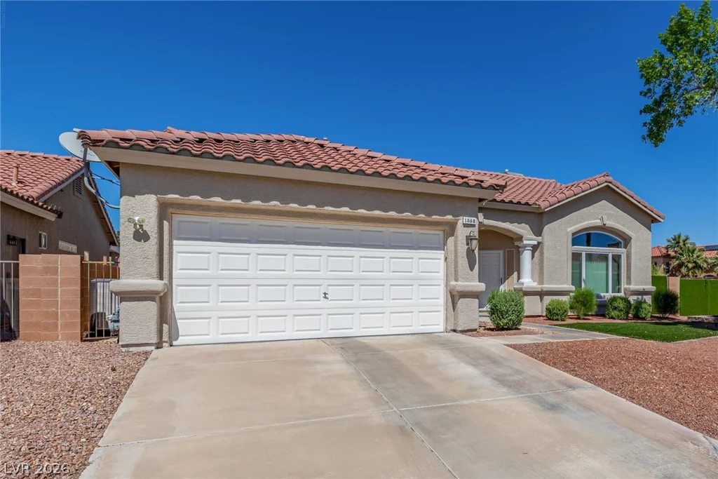 1868 Crystalaire, Las Vegas, NV 89123