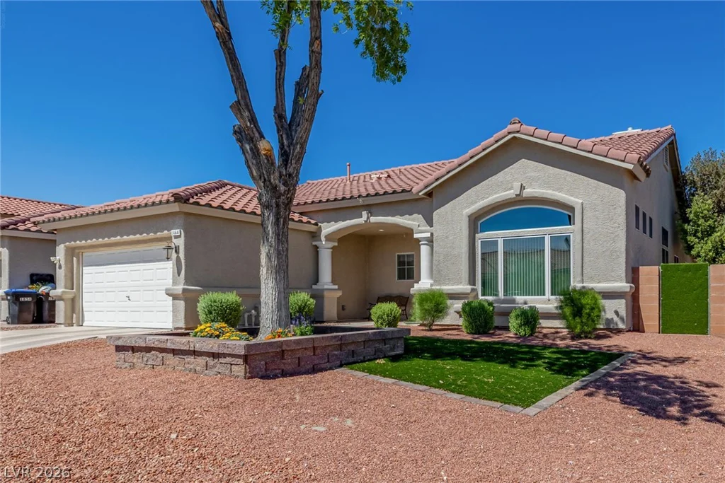 1868 Crystalaire, Las Vegas, NV 89123