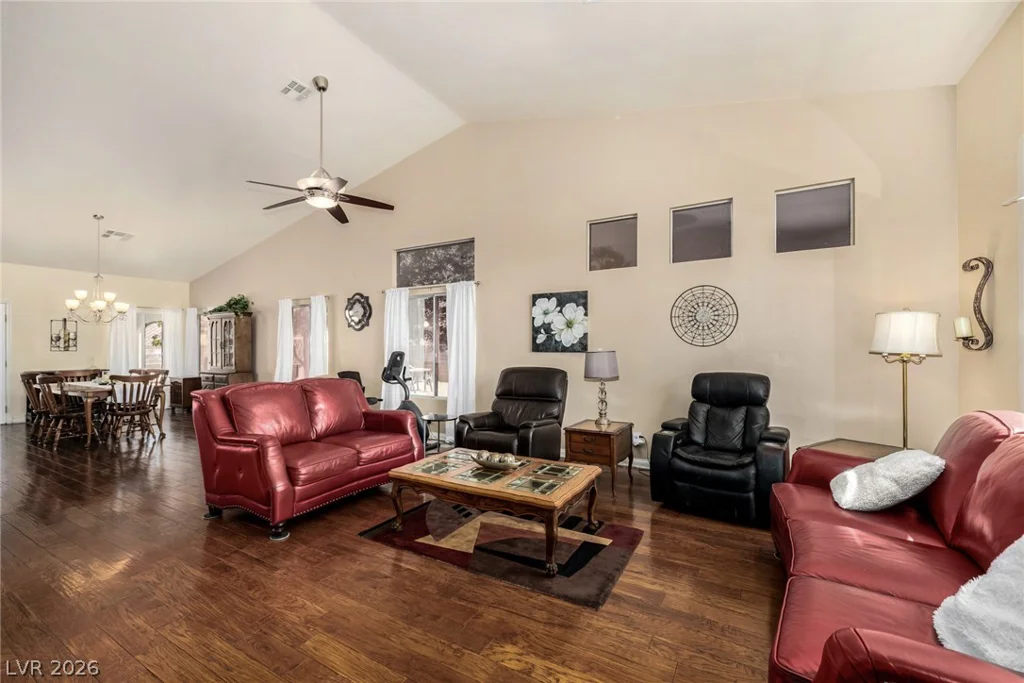 1868 Crystalaire, Las Vegas, NV 89123