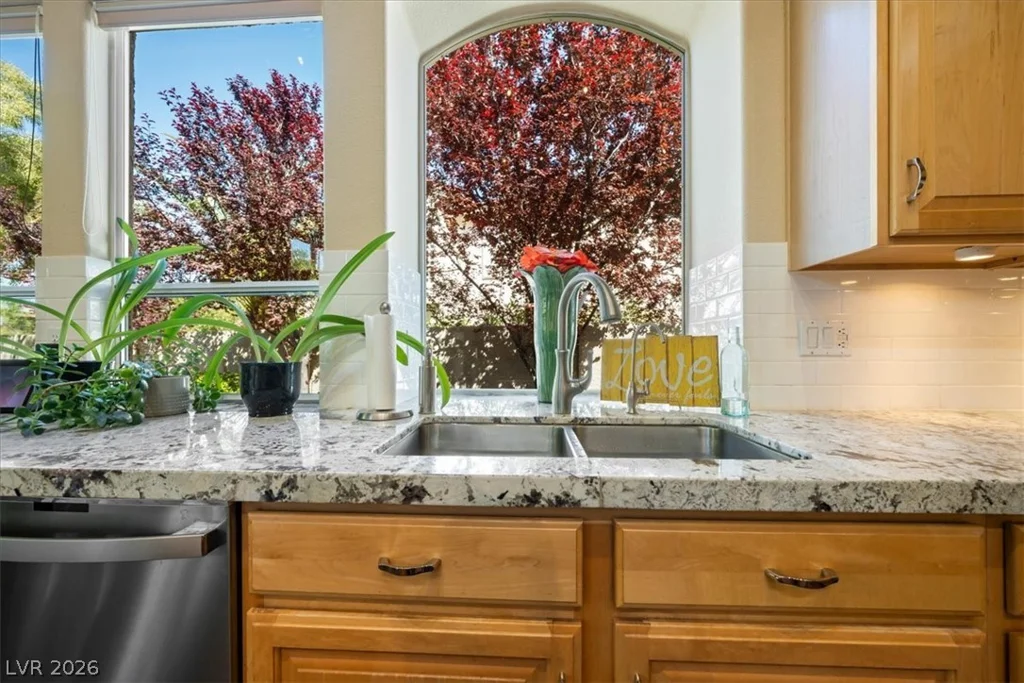 10000 Charlemont, Las Vegas, NV 89134