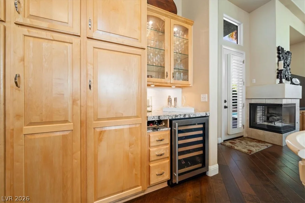 10000 Charlemont, Las Vegas, NV 89134