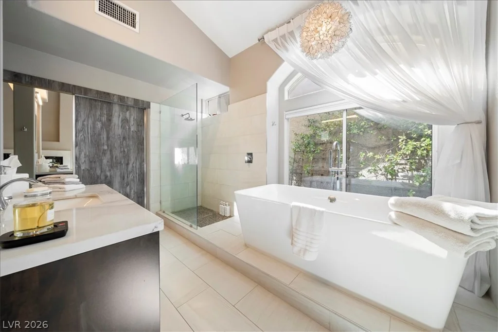 10000 Charlemont, Las Vegas, NV 89134