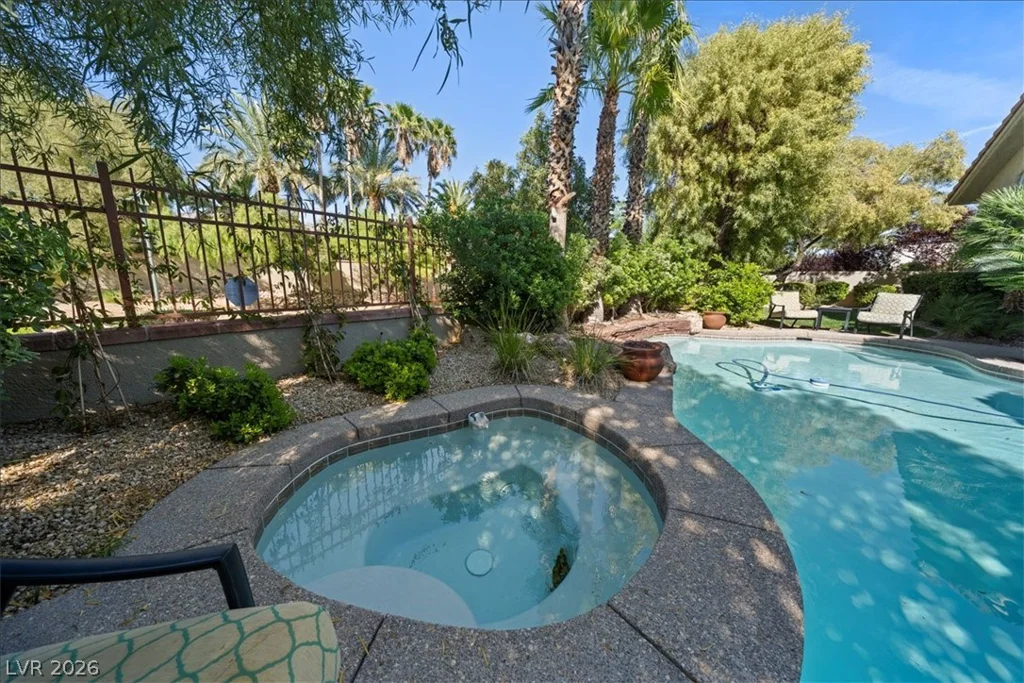 10000 Charlemont, Las Vegas, NV 89134
