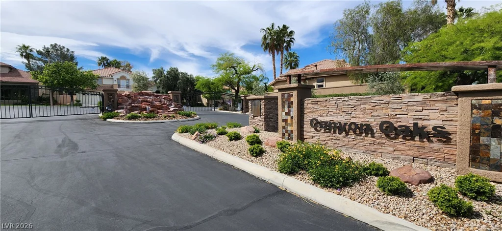 10000 Charlemont, Las Vegas, NV 89134
