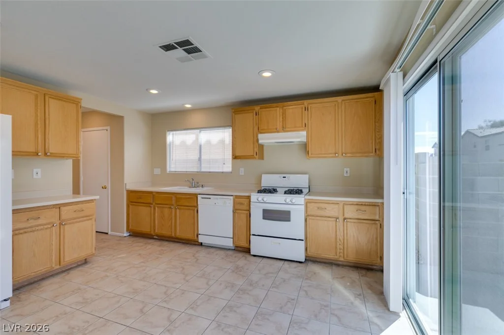 1170 Orange Meadow, Las Vegas, NV 89142