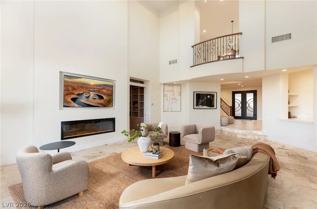 2436 Grassy Spring, Las Vegas, NV 89135