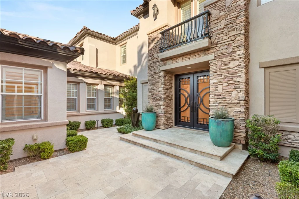 2436 Grassy Spring, Las Vegas, NV 89135