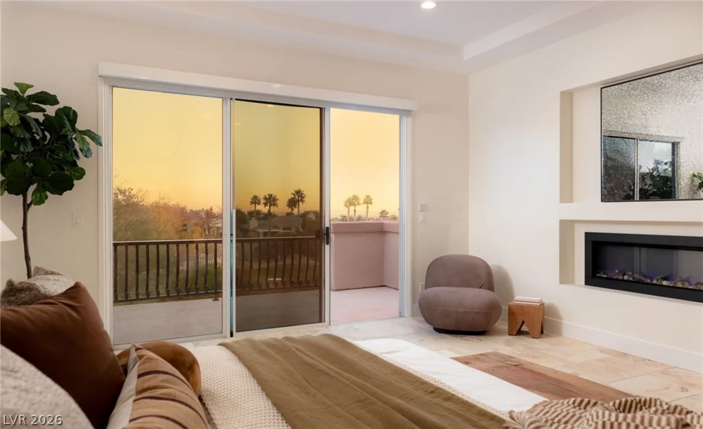 2436 Grassy Spring, Las Vegas, NV 89135