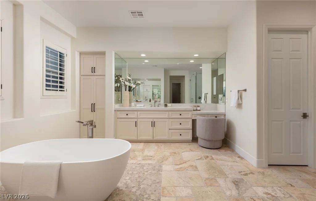 2436 Grassy Spring, Las Vegas, NV 89135