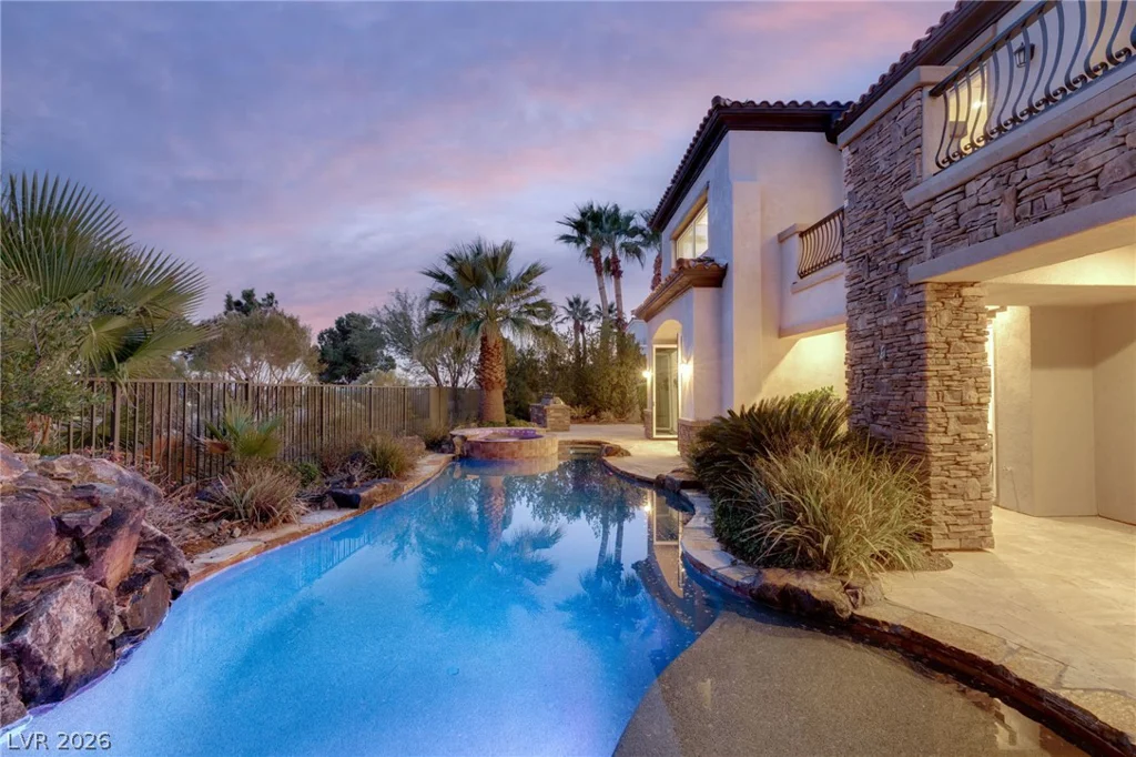 2436 Grassy Spring, Las Vegas, NV 89135