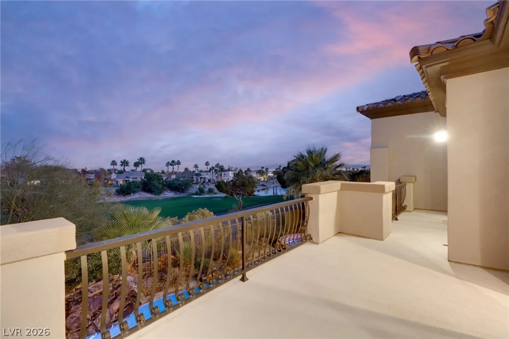 2436 Grassy Spring, Las Vegas, NV 89135