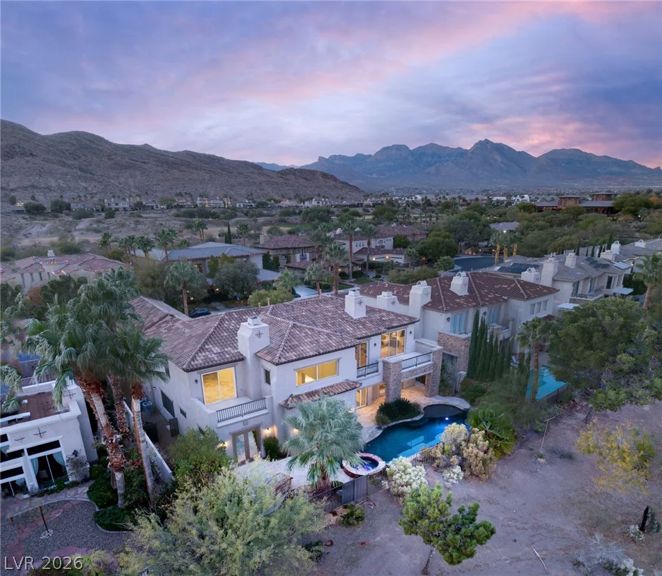 2436 Grassy Spring, Las Vegas, NV 89135