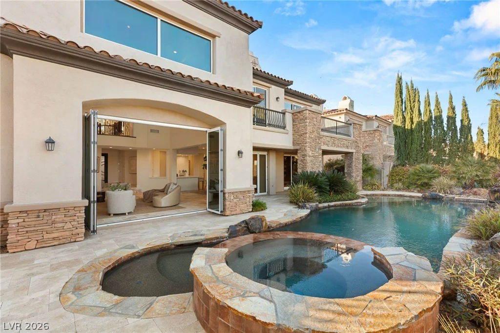 2436 Grassy Spring, Las Vegas, NV 89135