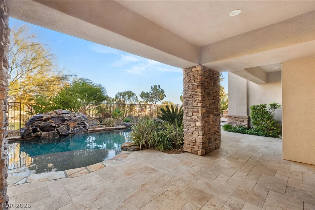 2436 Grassy Spring, Las Vegas, NV 89135
