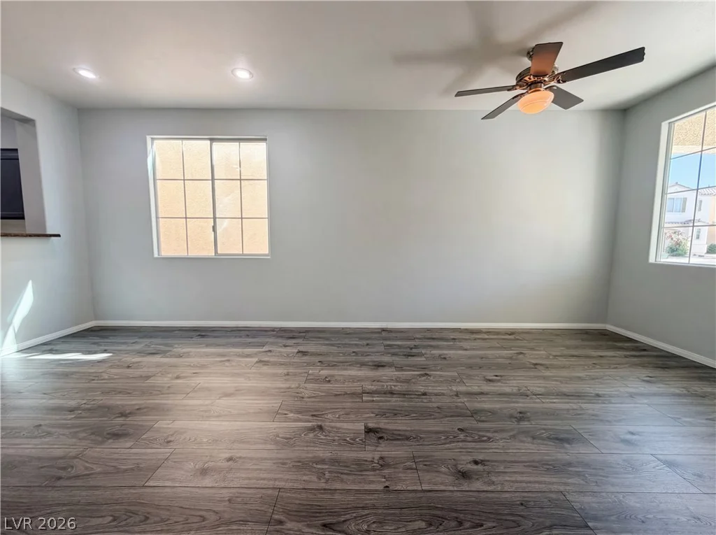 1310 Horizon Village, Las Vegas, NV 89183