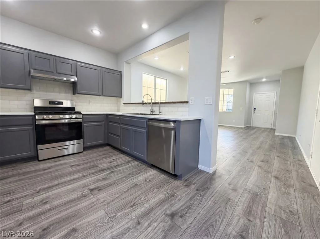 1310 Horizon Village, Las Vegas, NV 89183