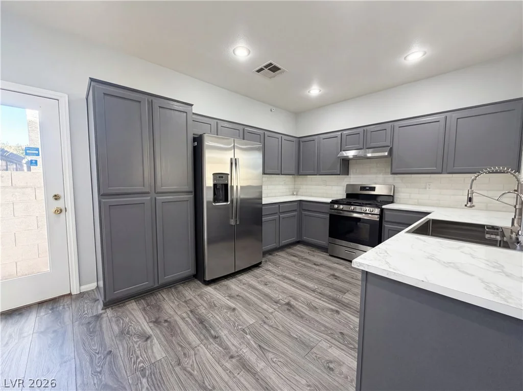 1310 Horizon Village, Las Vegas, NV 89183