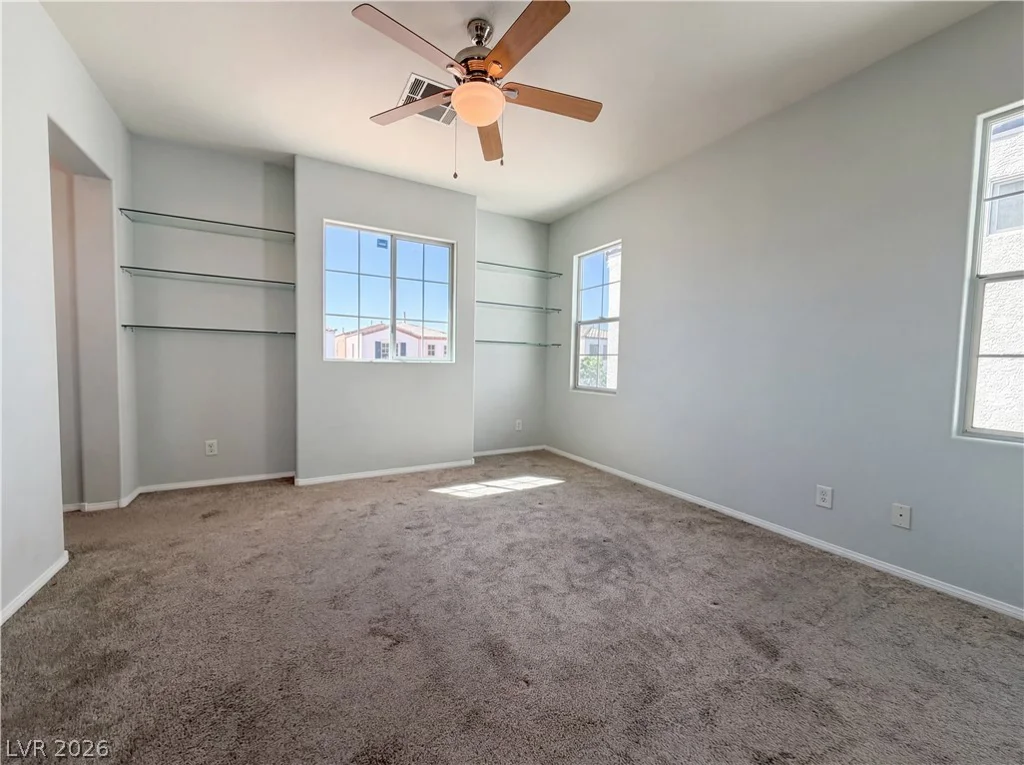 1310 Horizon Village, Las Vegas, NV 89183