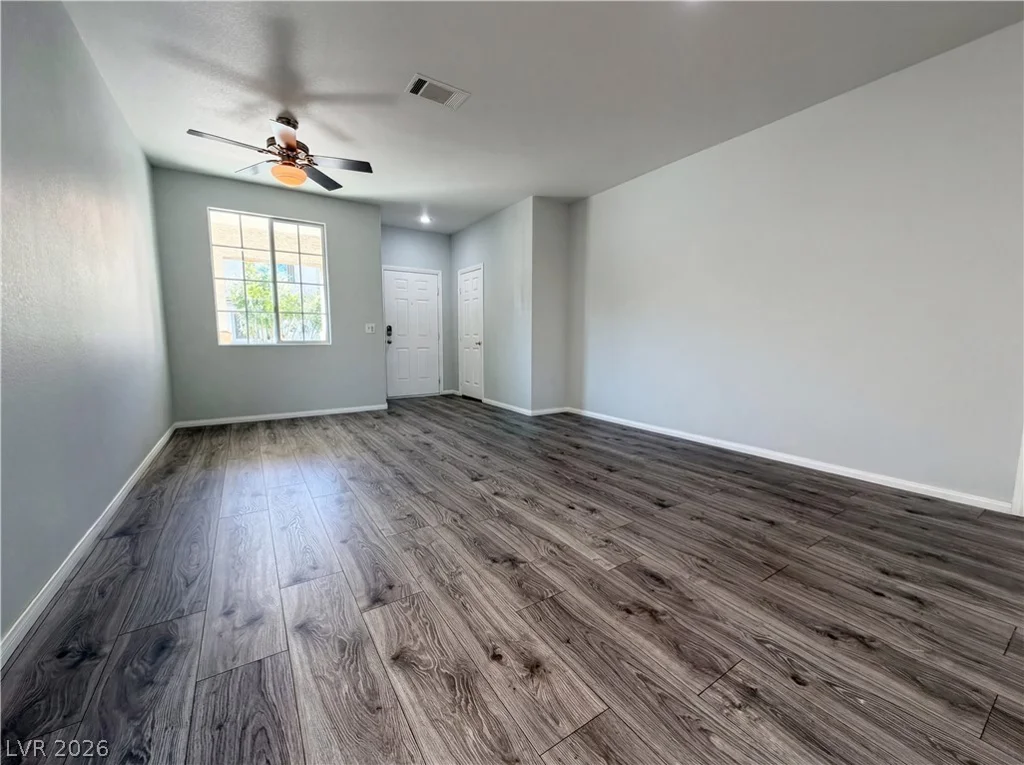 1310 Horizon Village, Las Vegas, NV 89183