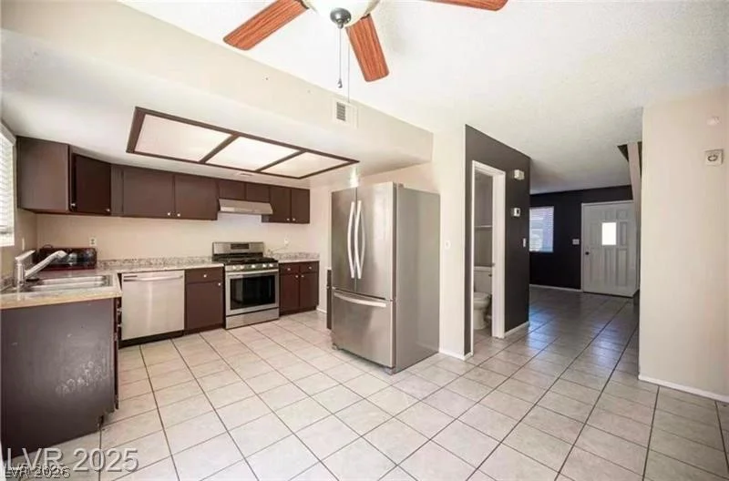 5241 Janfred, Las Vegas, NV 89103