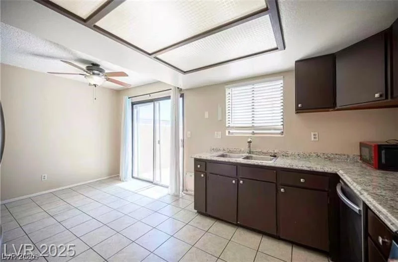 5241 Janfred, Las Vegas, NV 89103
