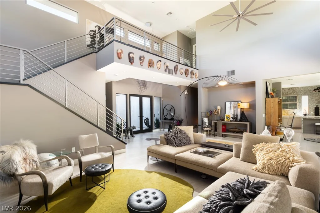 19 MOONFIRE, Las Vegas, NV 89135