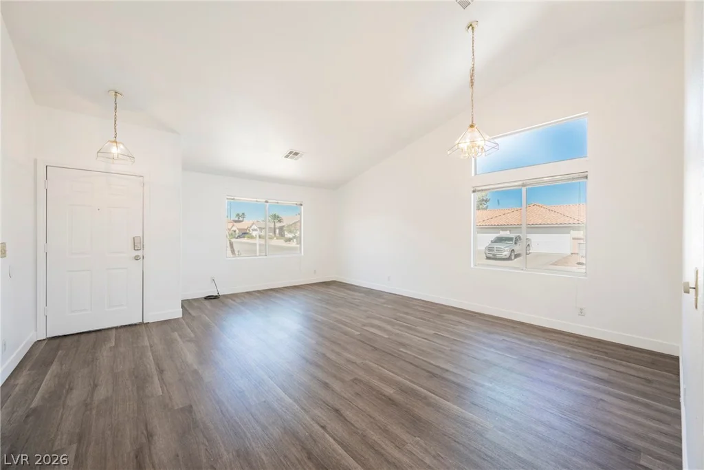 360 Evan Picone, Henderson, NV 89014