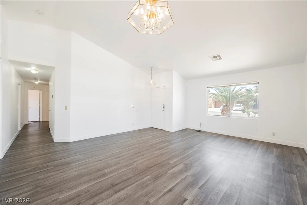 360 Evan Picone, Henderson, NV 89014