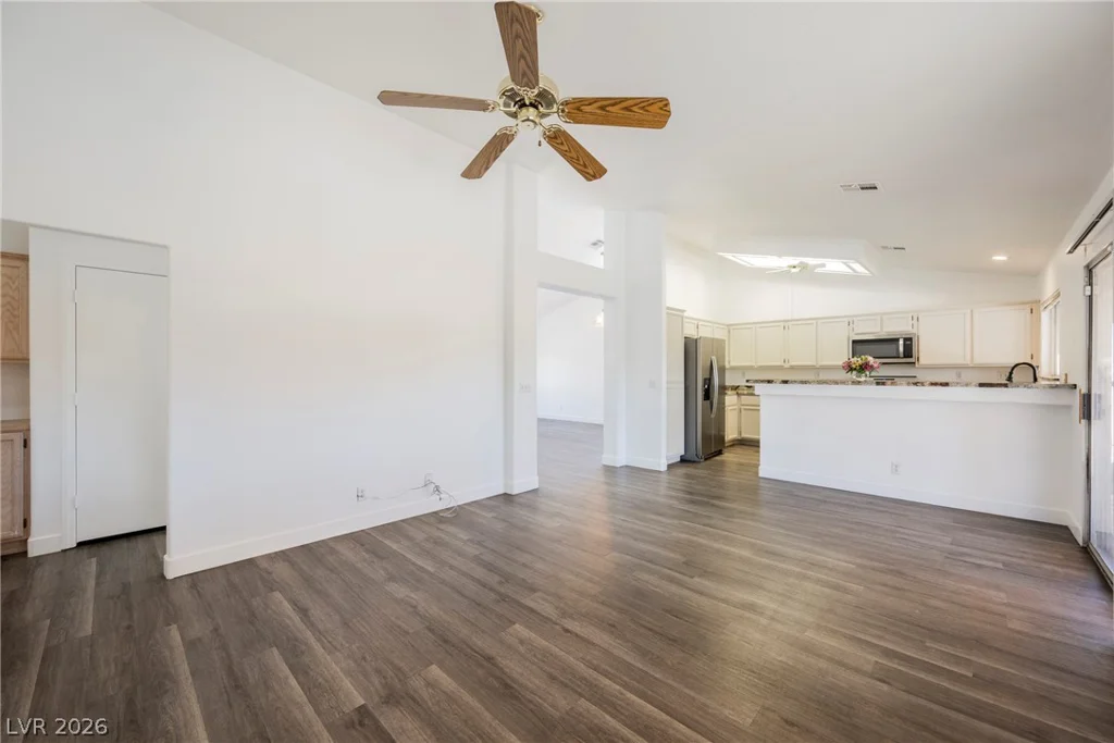 360 Evan Picone, Henderson, NV 89014