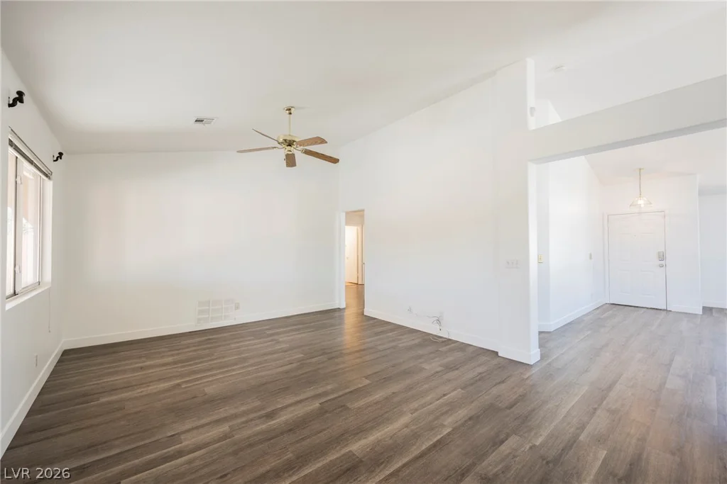 360 Evan Picone, Henderson, NV 89014