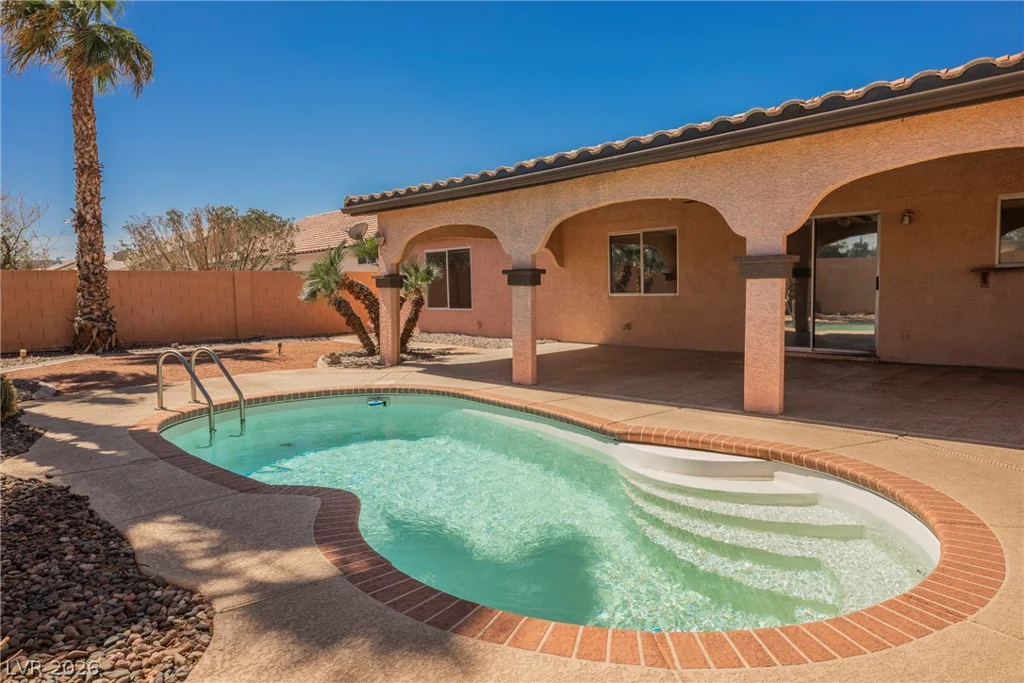 360 Evan Picone, Henderson, NV 89014