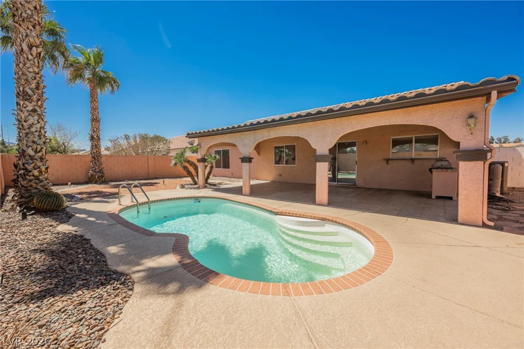 360 Evan Picone, Henderson, NV 89014