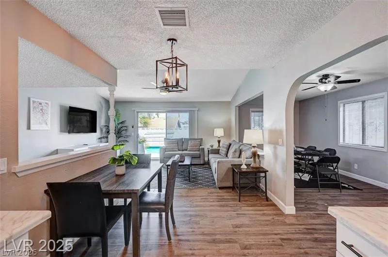 3750 Florrie, Las Vegas, NV 89121