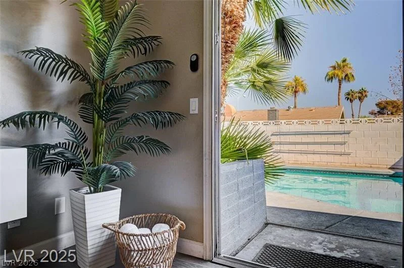 3750 Florrie, Las Vegas, NV 89121