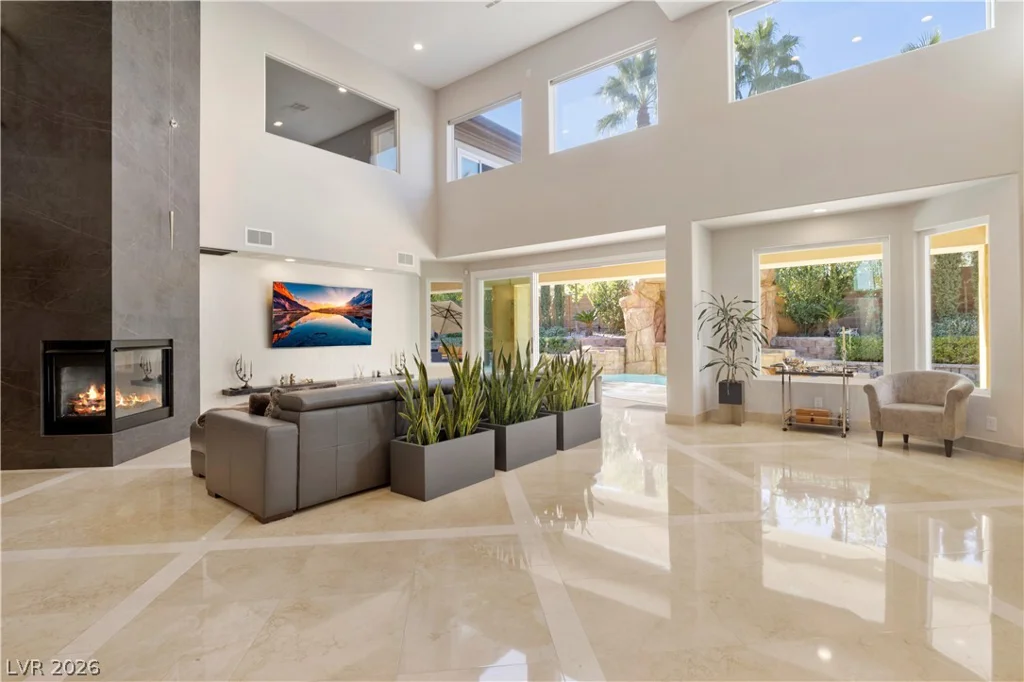 9624 Grand Isle, Las Vegas, NV 89144