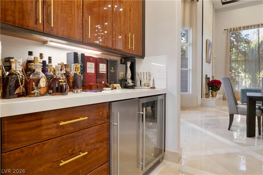 9624 Grand Isle, Las Vegas, NV 89144
