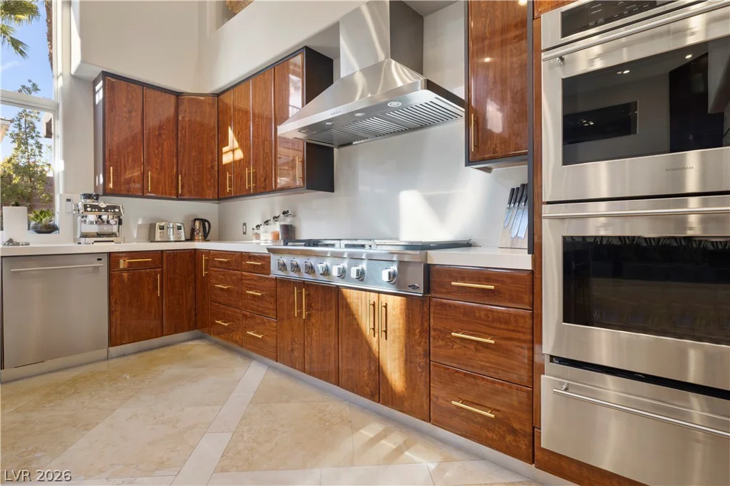 9624 Grand Isle, Las Vegas, NV 89144