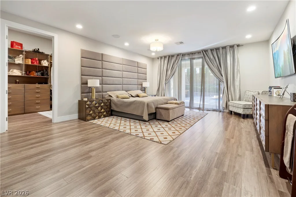 9624 Grand Isle, Las Vegas, NV 89144