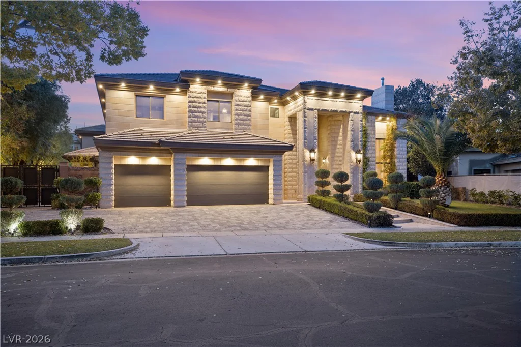 9624 Grand Isle, Las Vegas, NV 89144