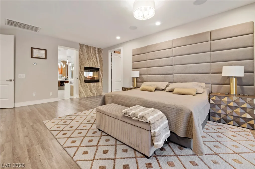 9624 Grand Isle, Las Vegas, NV 89144