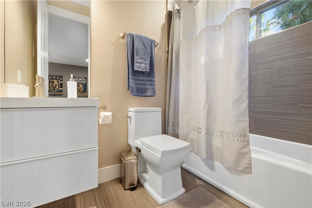 9624 Grand Isle, Las Vegas, NV 89144