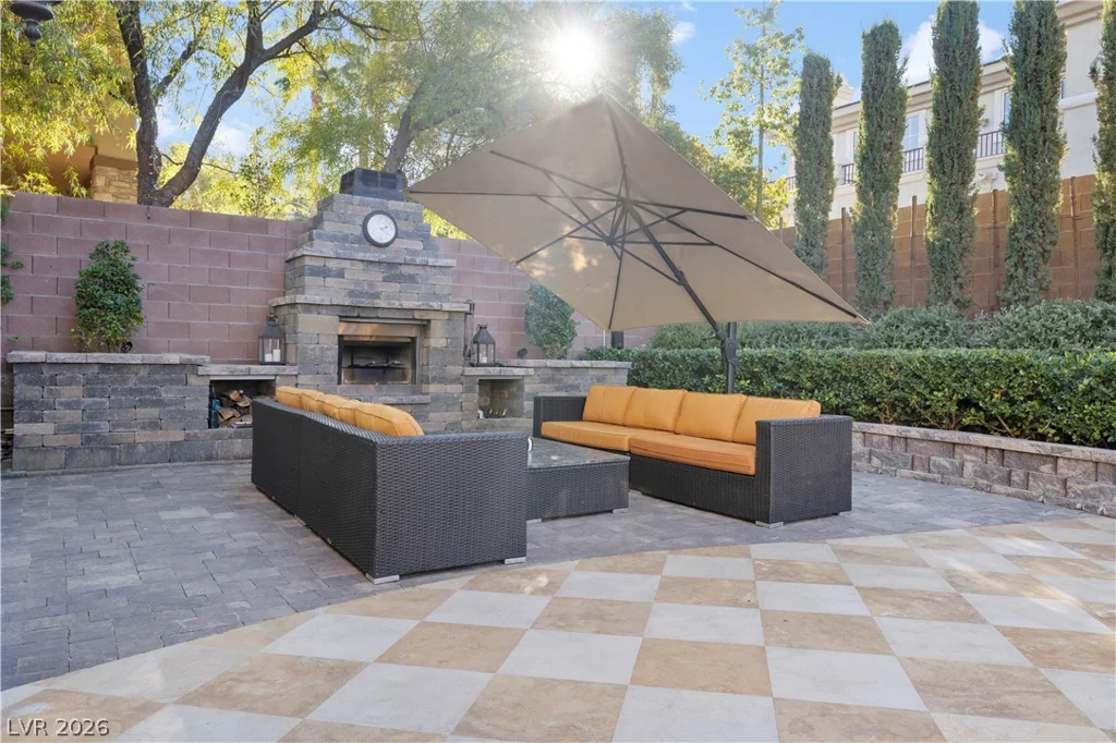 9624 Grand Isle, Las Vegas, NV 89144