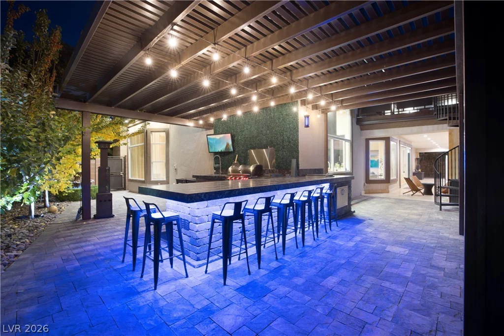 9624 Grand Isle, Las Vegas, NV 89144