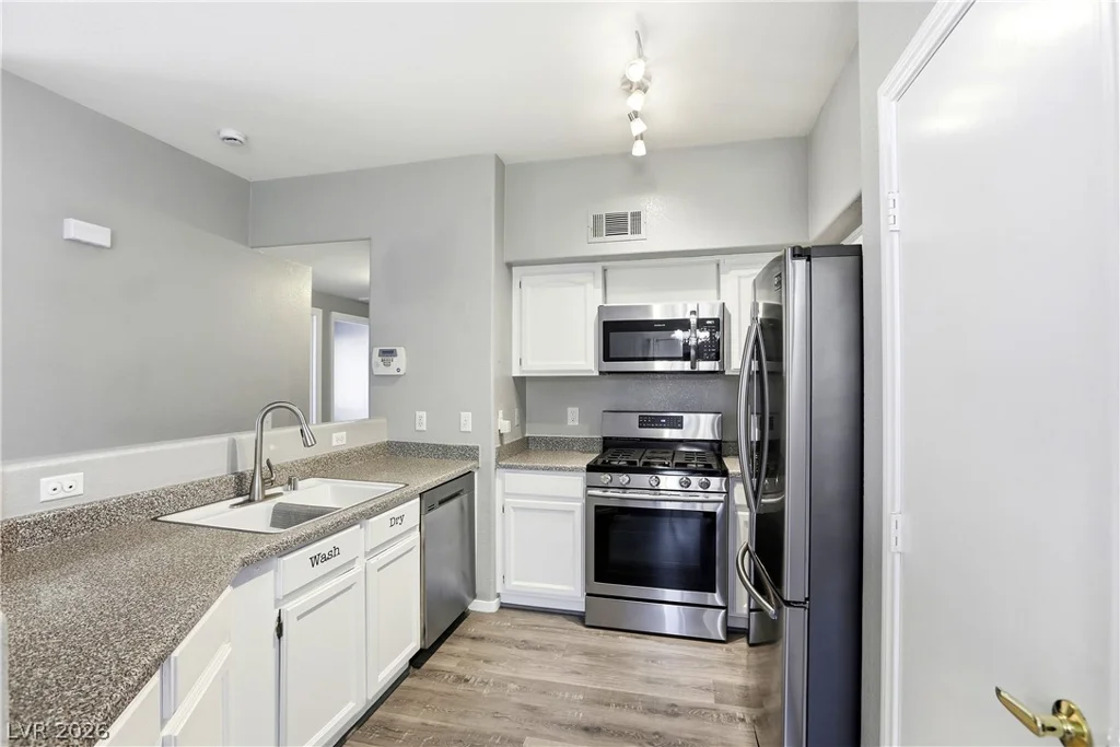 3400 Cabana, Las Vegas, NV 89122