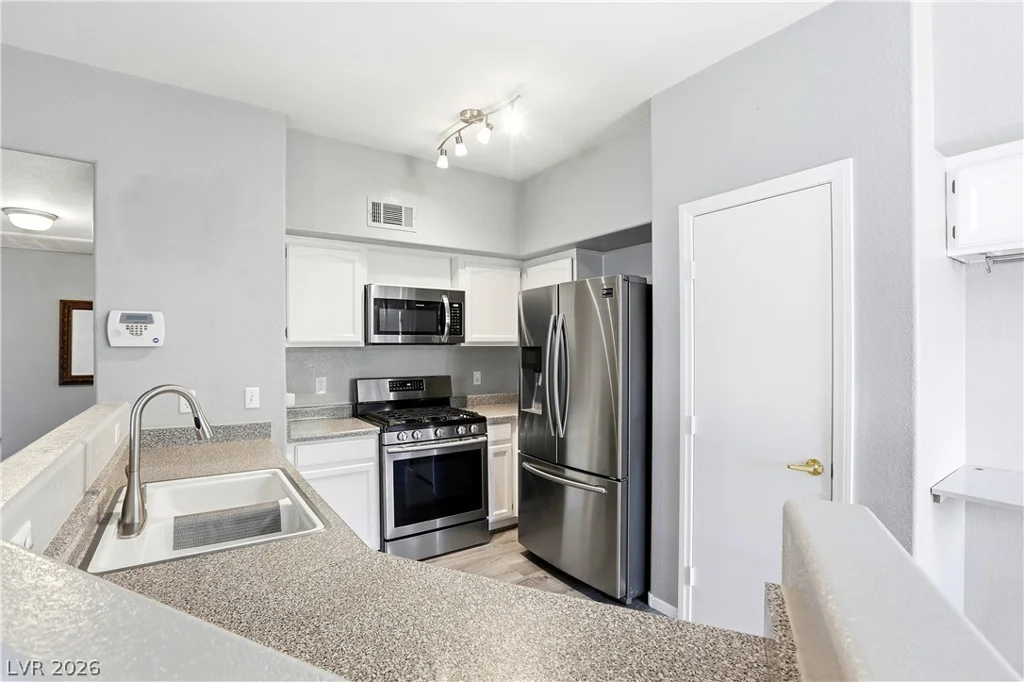 3400 Cabana, Las Vegas, NV 89122