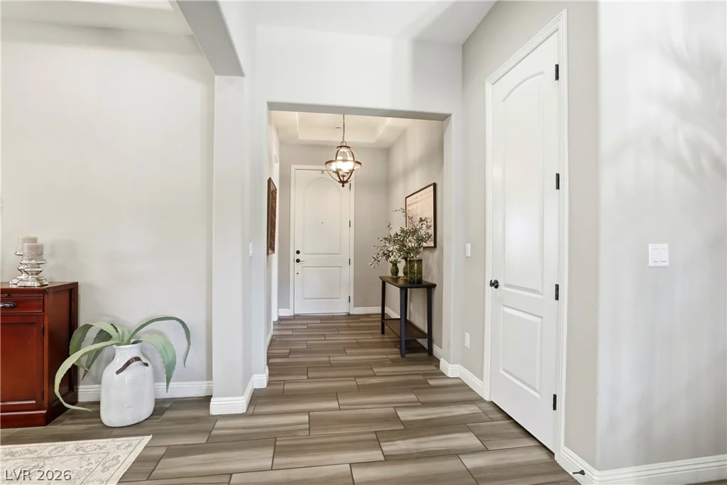 497 Paso De Montana, Las Vegas, NV 89138